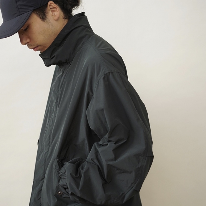 ATON / AIR WEATHER SHORT MODS COAT