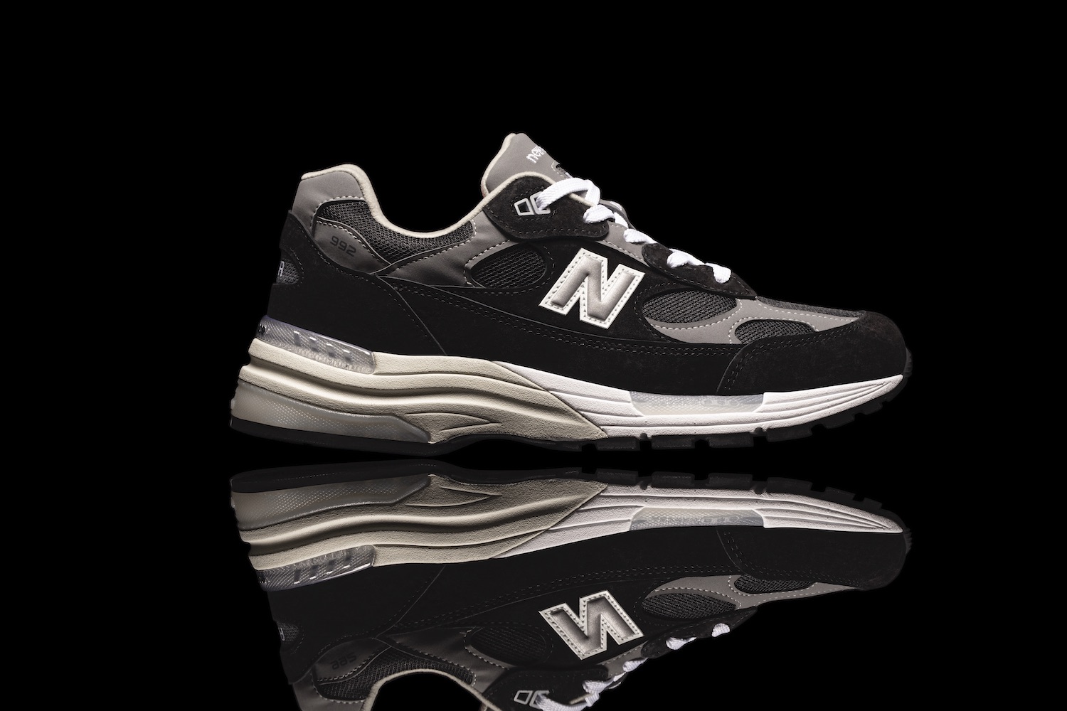 NEW BALANCE M992 EB (BLACK/GRAY)