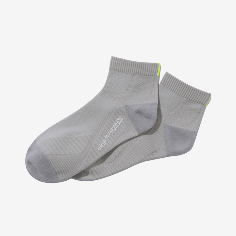 TOKYO DESIGN STUDIO New Balance  / TDS Multi - Functional Socks / Beige Grey
