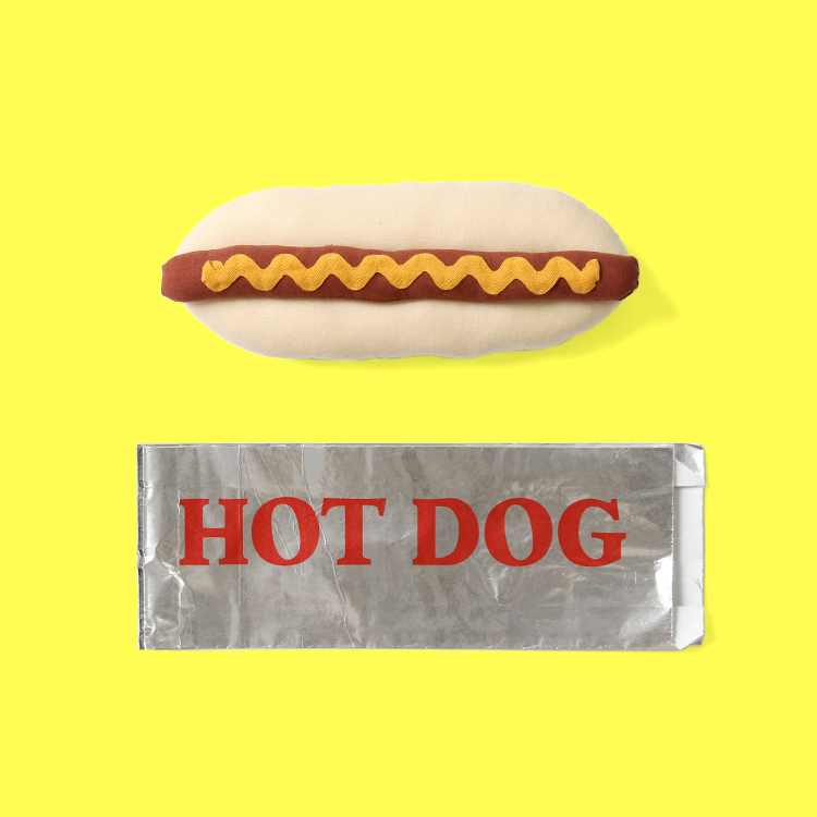 Wunderkammer / N.Y.C Hot Dog
