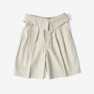  / gurkha short pants organic cotton / IVORY