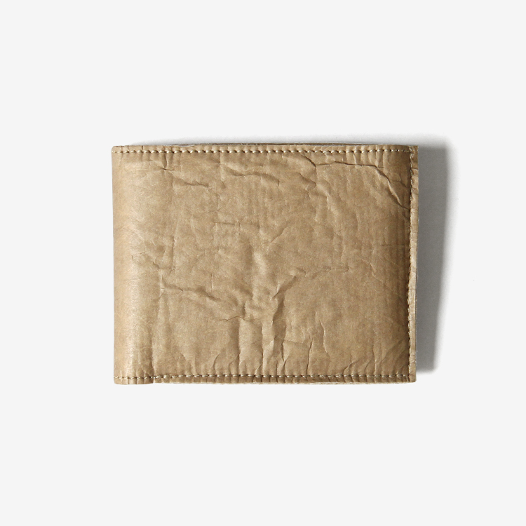 beta post / Cardboard Leather Half Wallet