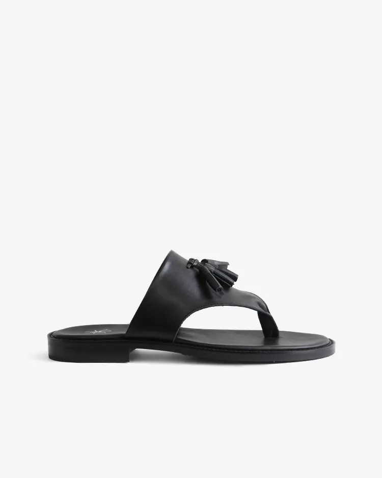 Tomo & Co / Double Tussel Thong Sandal / BLACK
