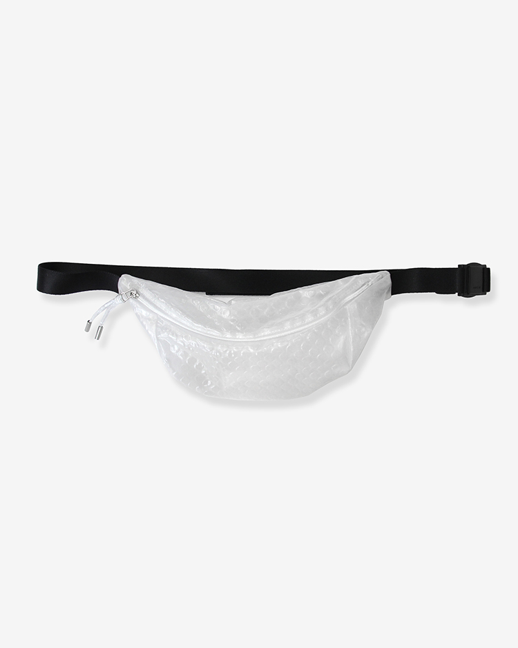 beta post / Bubble Wrap Waist Pouch