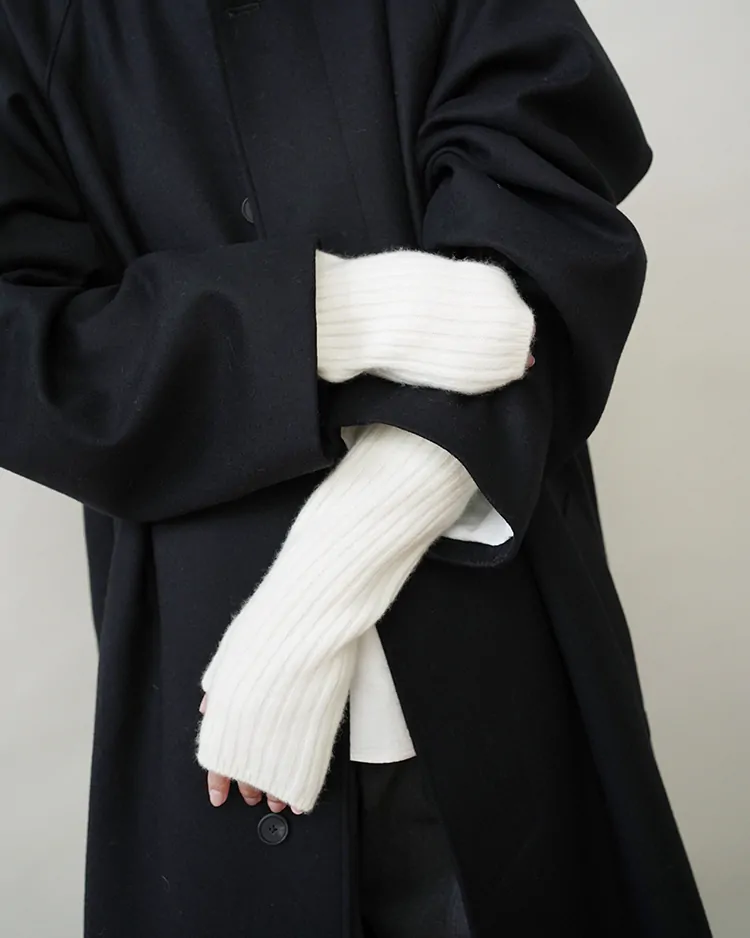 ATON (WOMEN) / WOOL CASHMERE SILK GROVES / OFF WHITE