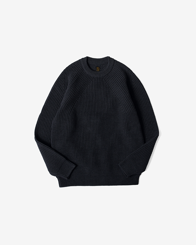 BATONER (MEN) / SIGNATURE CREW NECK / NAVY