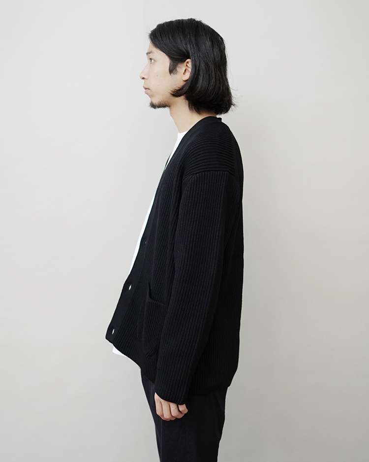 BATONER SOLID WOOL RIB CARDIGAN ダークグレー-