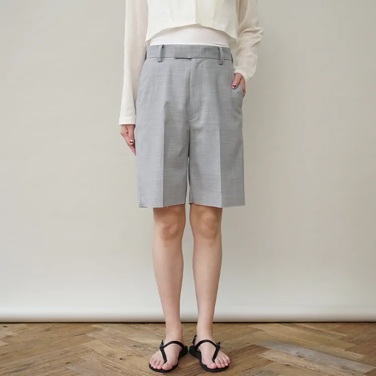 ZOE / cut off half trousers / gray