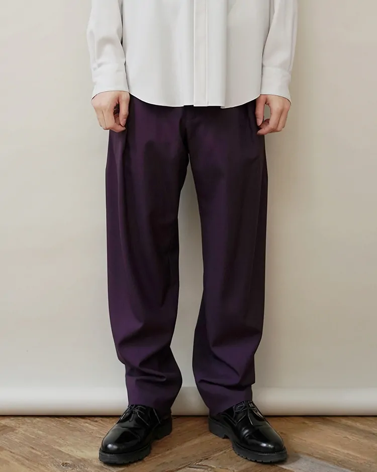 OVERCOAT / Pleated Trouser with Loops / PLUM