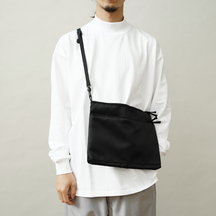 Graphpaper (MEN) / Nylon Twill Sacoche_Medium / BLACK