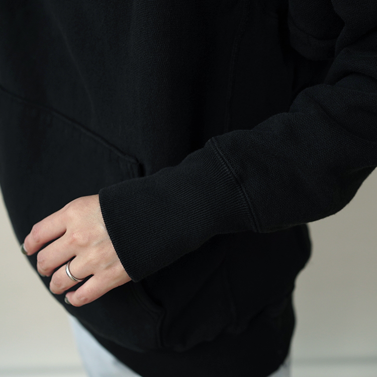 GARMENT DYE URAKE HOODIE / BLACK | ATON (MEN)(エイトン