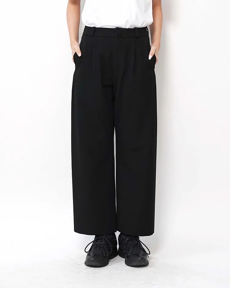YAECA (WOMEN) / TUCK STRAIGHT - 2WAY PANTS / BLACK