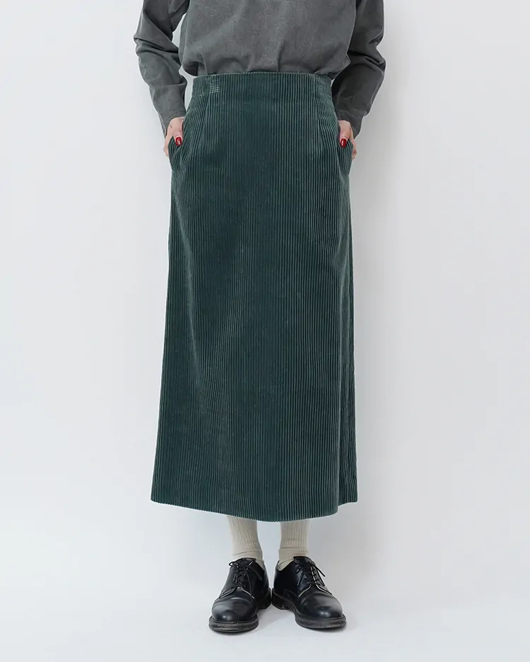 ATON (WOMEN) / 5W COTTON CORDUROY PENCIL SKIRT / GREEN