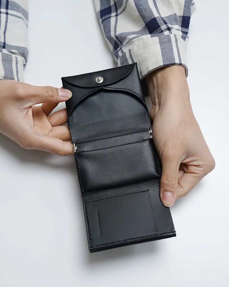 ED ROBERT JUDSON / THIN -FLAP TRIFOLD WALLET / BLACK