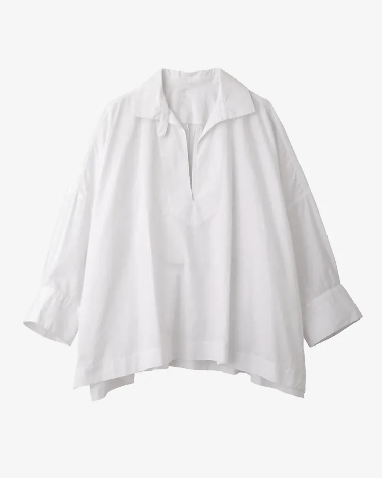 YLÈVE (WOMEN) / BOURRIENNE avec YLÈVE / COTTON TYPEWRITER PONCHO SH / MA / WHITE