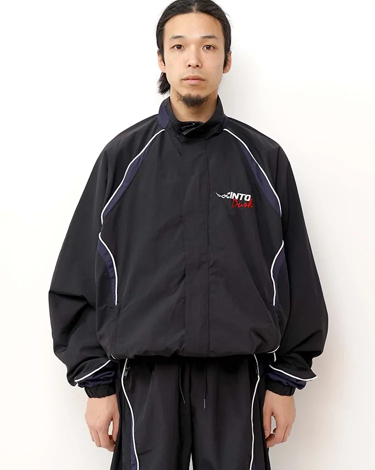 INTODUSK / PIT CREW JACKET / BLACK