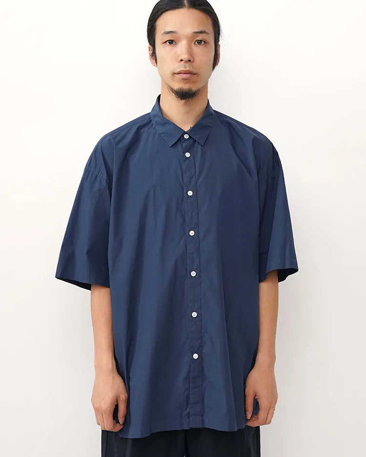 COTTON LAWN OVERSIZED SHORT SLEEVE SHIRT / NAVY | ATON (MEN