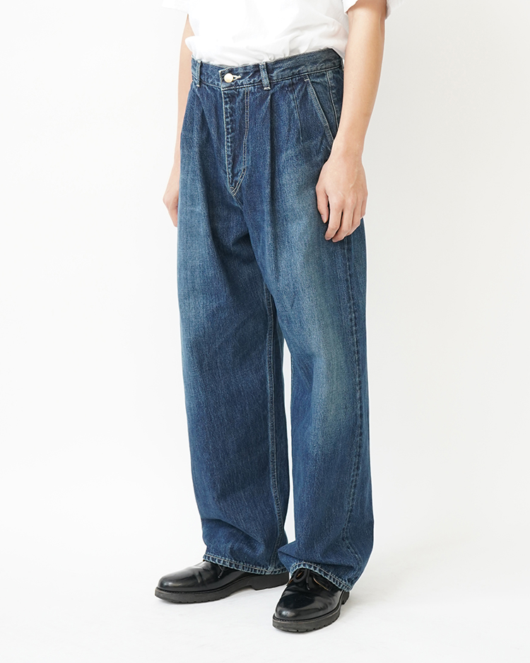 Selvage Denim Two Tuck Pants / INDIGO DARK FADE | Graphpaper