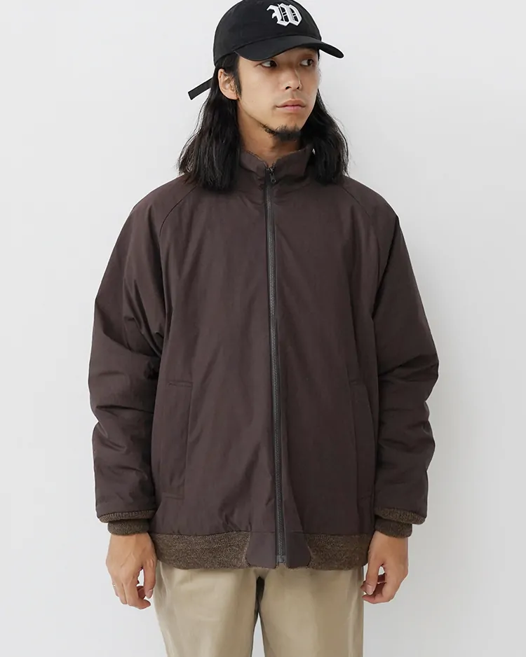 YAECA (MEN) / STAND COLLAR ZIP BLOUZON / BROWN