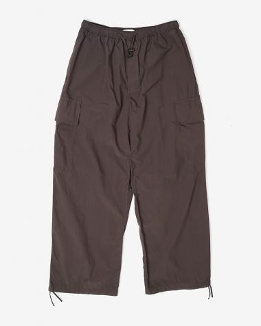  / AIR WEATHER SHORT UTILITY CARGO PANTS / BROWN