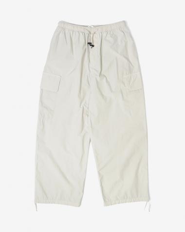  / AIR WEATHER SHORT UTILITY CARGO PANTS / WARM WHITE