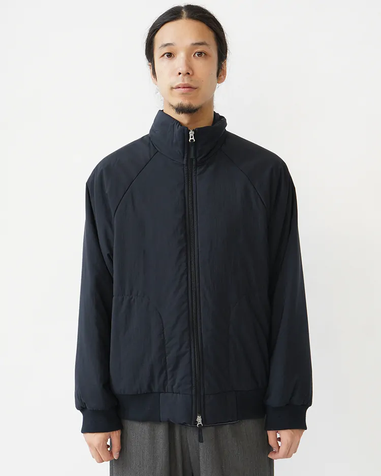 ジャケット・アウター ATON PADDED STAND COACH JACKET MAT AIRLY NYLON WOOL PADDED STAND JACKET / NAVY | ATON (MEN