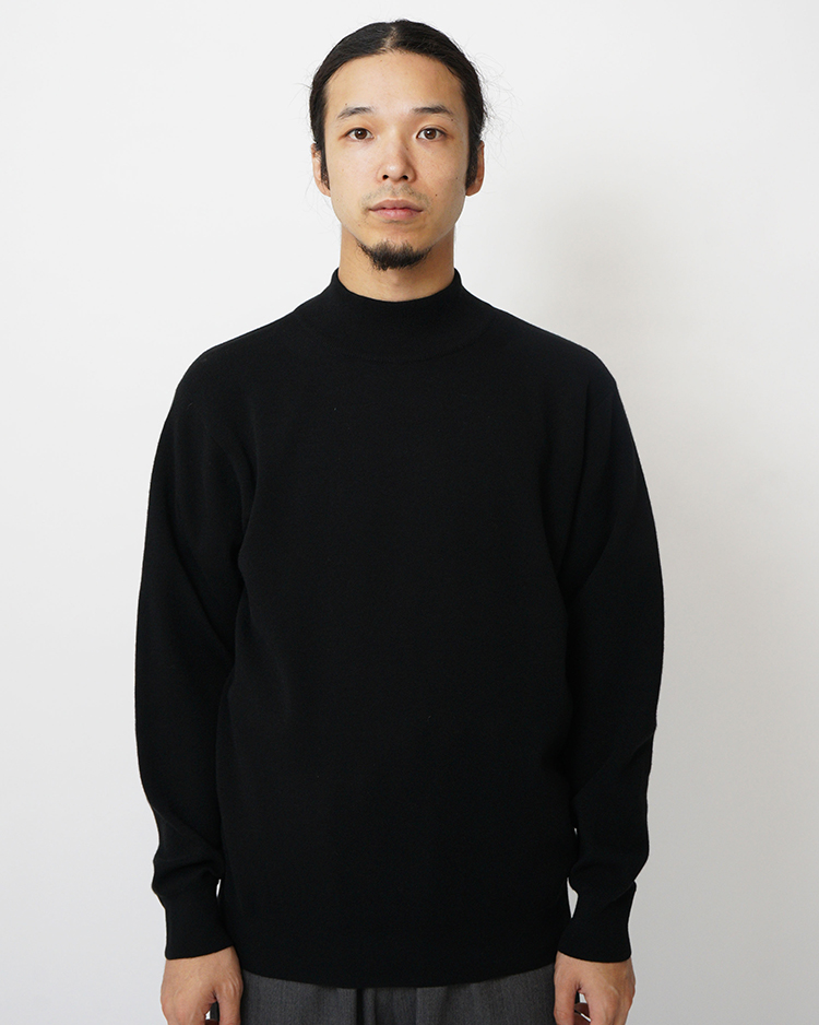 BATONER (MEN) / SUNSHINE CASHMERE MOCK NECK / BLACK