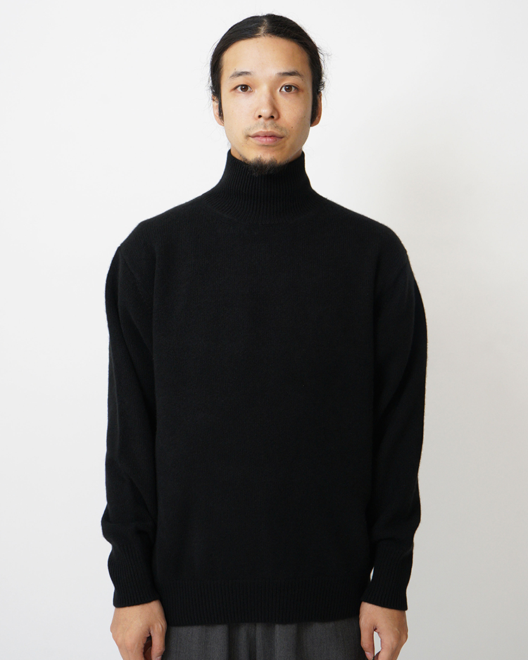 BATONER (MEN) / 10GRAM CASH TURTLE NECK / BLACK
