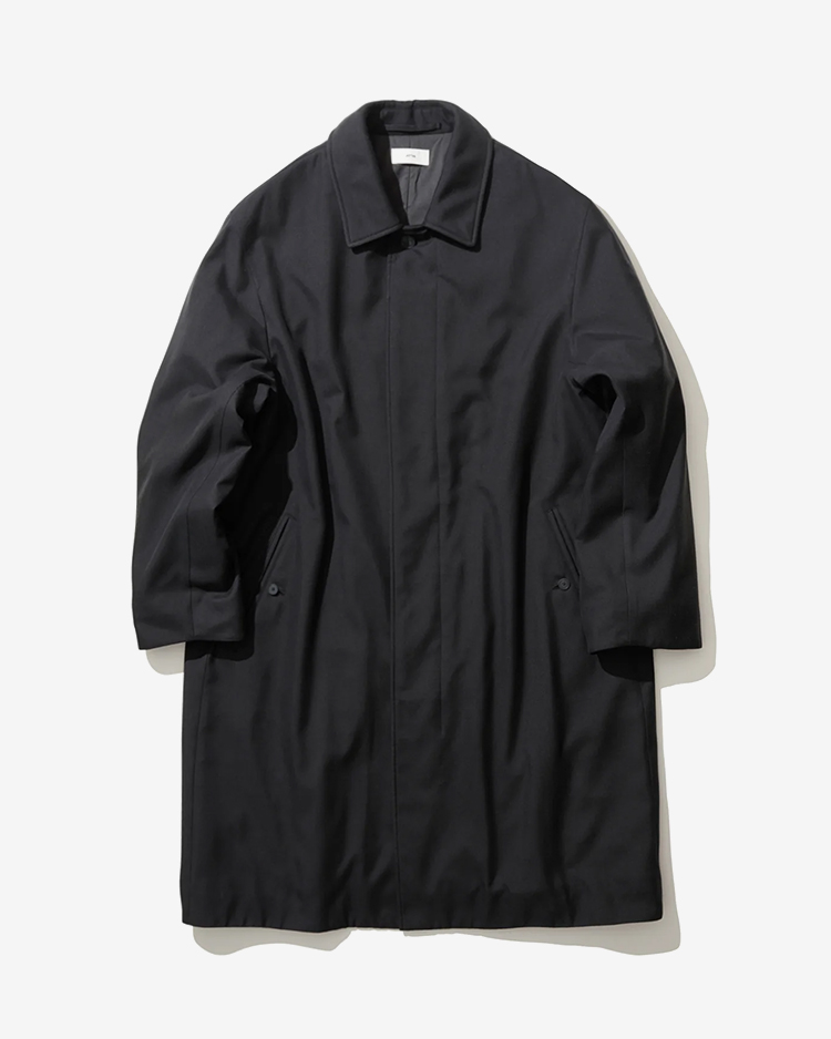 ATON (MEN) / NIDOM SILK PADDED BALMACAAN COAT / BLACK
