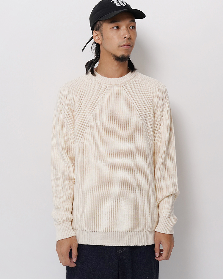 BATONER (MEN) / SIGNATURE CREW NECK / IVORY