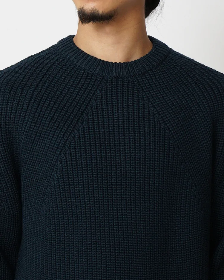 バトナー　ニット SIGNATURE CREW NECK / DARK GREEN × NAVY | BATONER (MEN)(バトナー