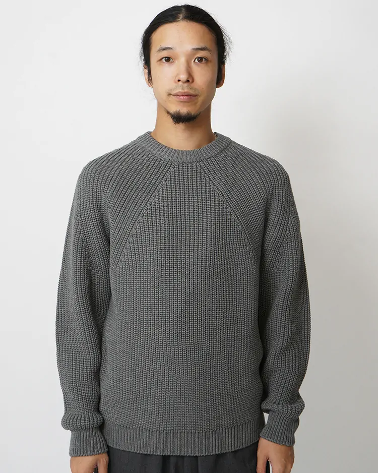 BATONER (MEN) / SIGNATURE CREW NECK / MELANGE GRAY