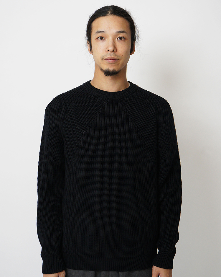 BATONER (MEN) / SIGNATURE CREW NECK / BLACK