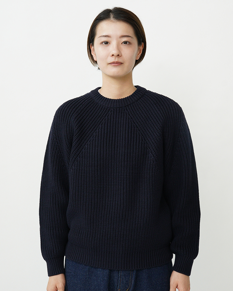 BATONER (WOMEN) / SIGNATURE CREW NECK / NAVY