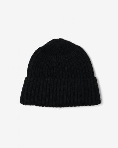  / FLUFFY KNIT CAP / SOLID BLACK