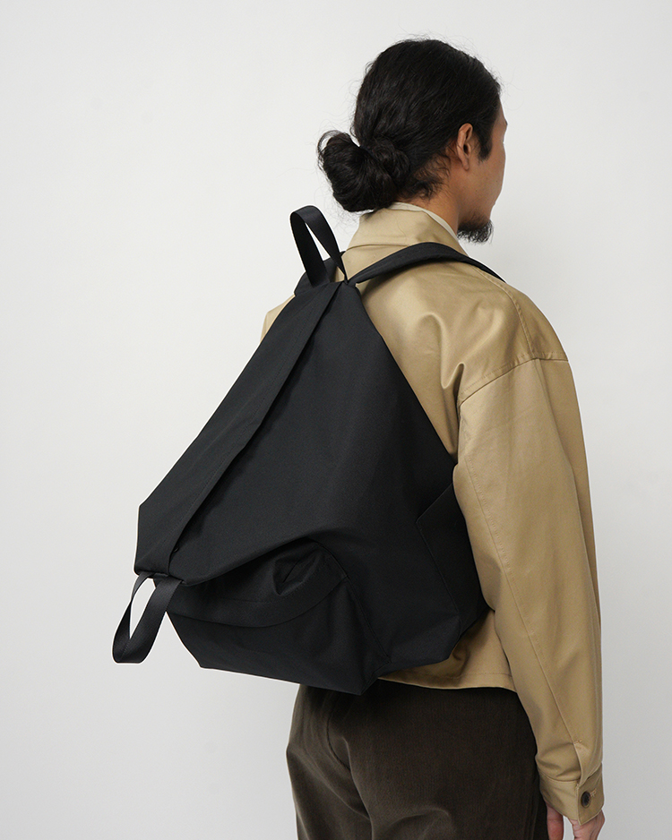Dice&Dice / VERTICAL-OPENING BACKPACK 