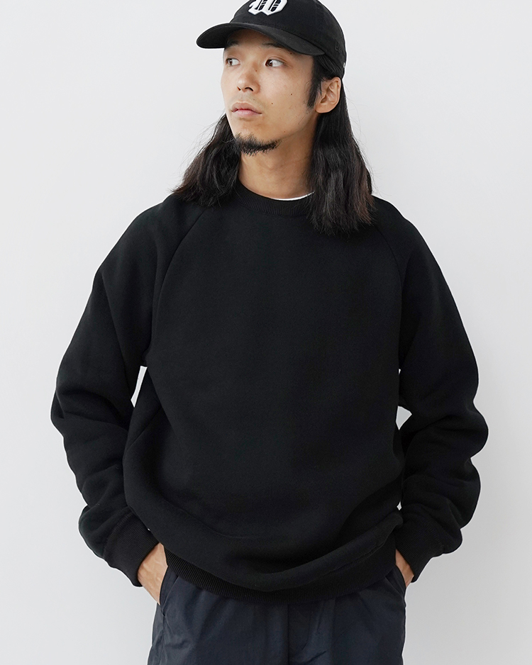YAECA (MEN) / JUMBERCA URAKE CREW NECK / BLACK
