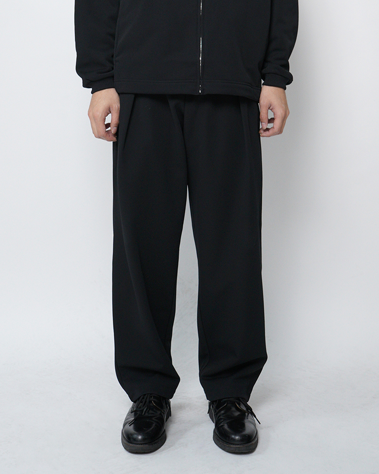 BATONER (MEN) / OLD SCHOOL ONE TUCK EASY PANTS / Black