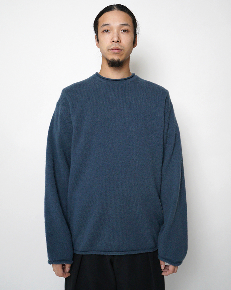 BATONER (MEN) / BLUEFACE ROLL NECK / GRAY BLUE