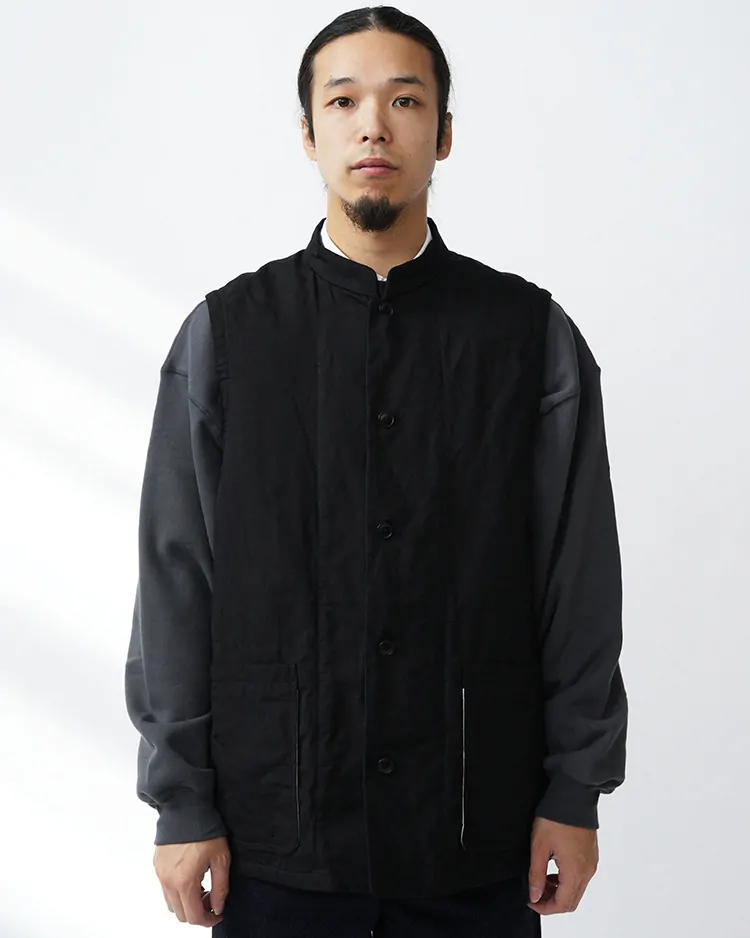 YAECA (MEN) / OVERSIZED STAND-COLLAR VEST / BLACK