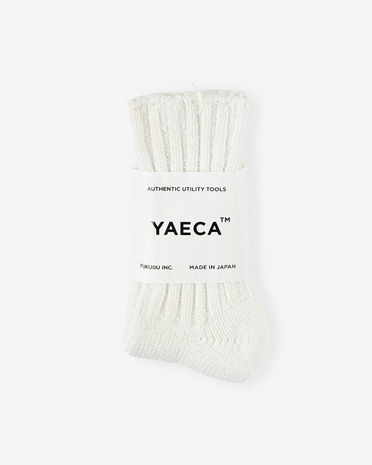 YAECA (MEN) / COTTON SILK SOCKS / OFF WHITE