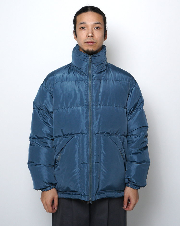 PHIGVEL / MIOUNTAINEER DOWN JACKET / CERULEAN