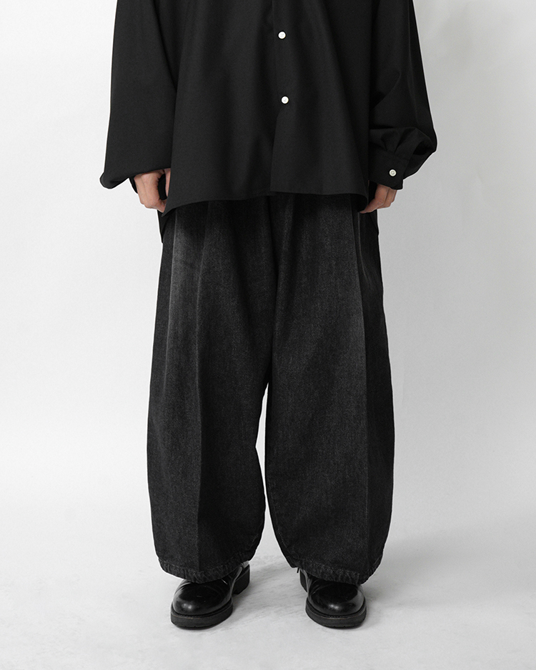Sillage / circular pants black denim damaged