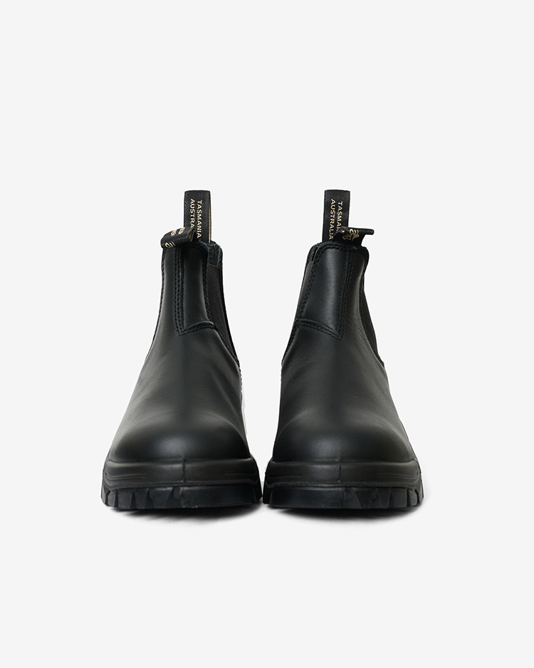 BLUNDSTONE / LUG BOOTS / BLACK