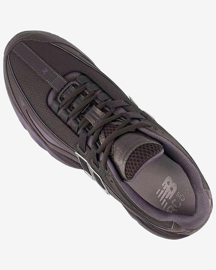 NEW BALANCE / URC563AR