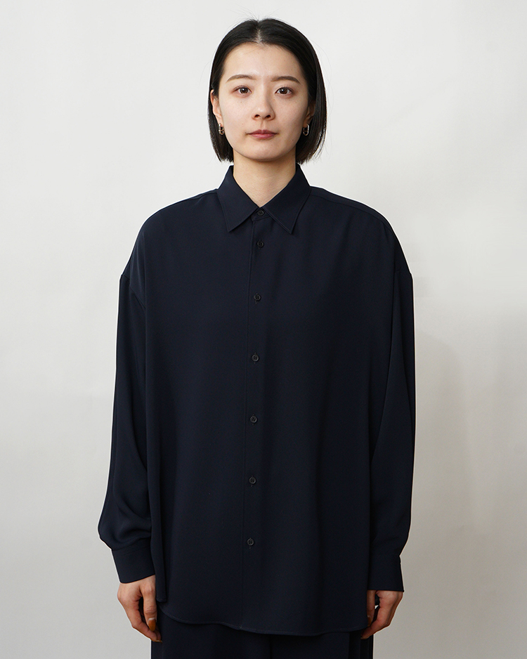 Graphpaper (WOMEN) / Satin Oversized Regular Collor Shirt / NAVY
