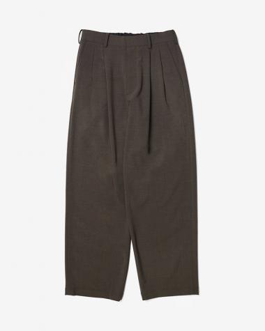 Dice&Dice / WOOL BLEND TWO-TUCK SLACKS / BROWN