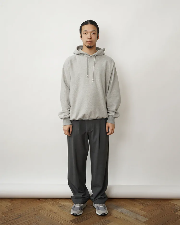 NEW BALANCE / MT6103ZW Oversized Hoodie / GREY