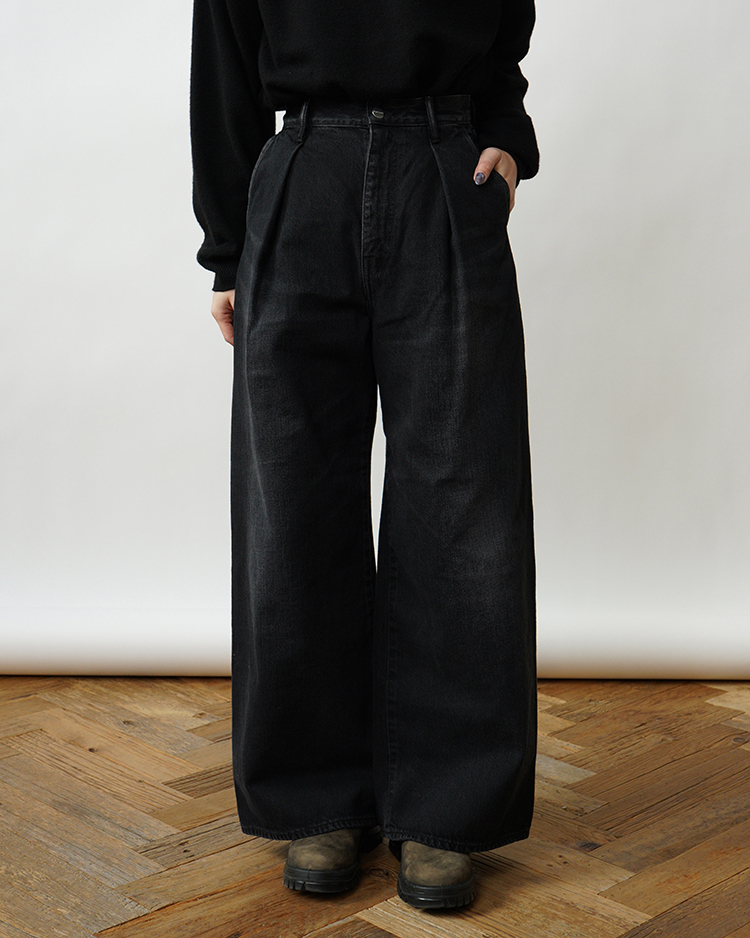 Graphpaper (WOMEN) / Selvage Denim Two Tuck Wide Pants / BLACK DARK FADE