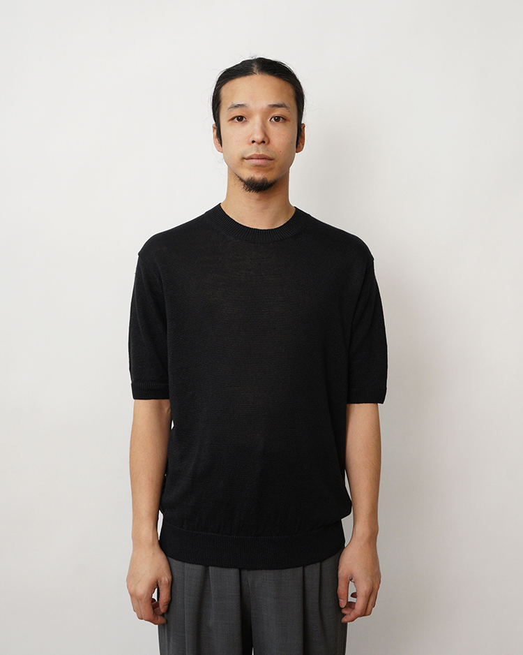 BATONER (MEN) / WASHED HIGH COUNT LINEN CREW NECK SHORT SLEEVE / BLACK